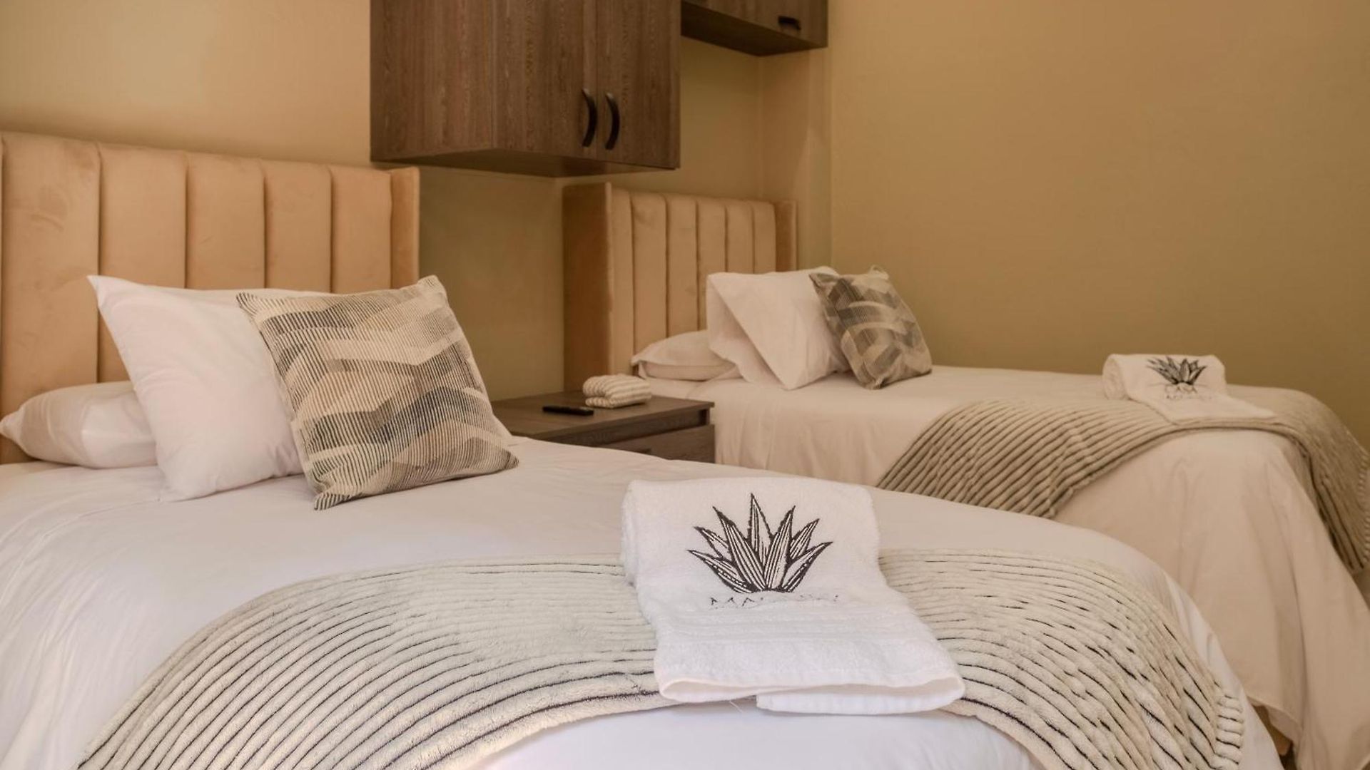 Сasa de vacaciones Casa Maguey Rooftop Jacuzzi Bay Views & Culture Get Cartagena